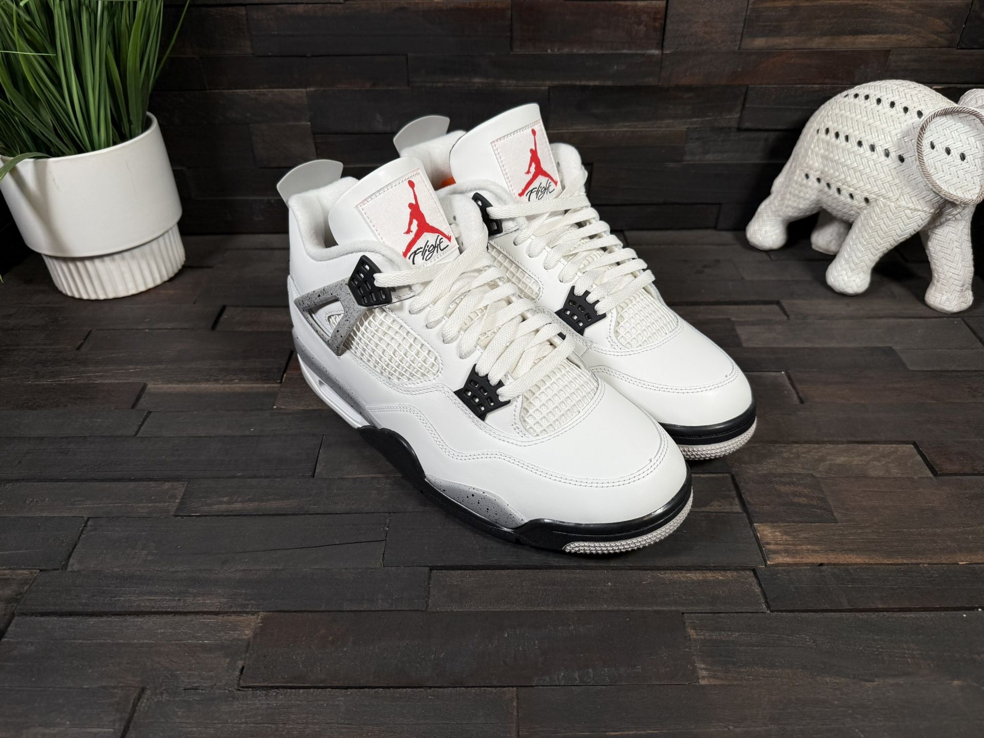 Air Jordan 4 Retro OG 2025 White Cement FV5029-100 Size 11.5