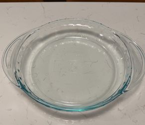 Pyrex Fluted Glass Pie Dish