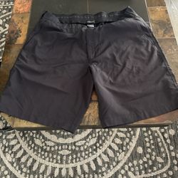 Nike Men’s Golf Shorts Size 40 Black $14 Or Best Offer