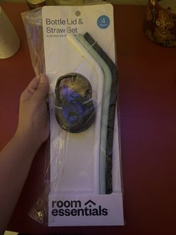 New Bottle Lid & Straw Set 