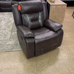 Rocker Recliner 