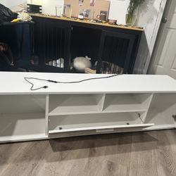 White Short Dresser/bookshelf