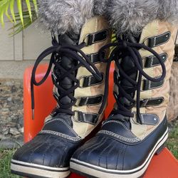 Women’s Sorel Snow Boots