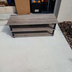 Small Grey Stand 