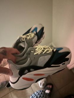 Yeezy size 10