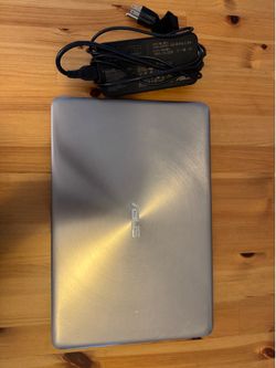 ASUS ZenBook UX510U 15.6” i7 / 16GB / 512GB SSD / GTX 960M
