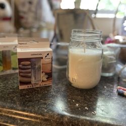 Sandalwood Amber Scented Kinda