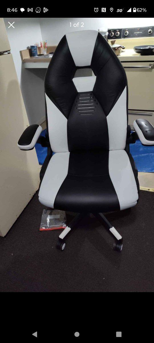 RS Gaming Chair 