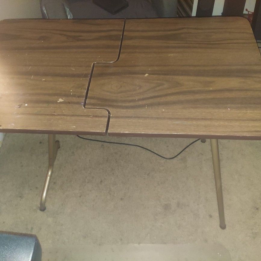 Vintage New Home Sewing Machine Desk for Sale in Chicago, IL - OfferUp