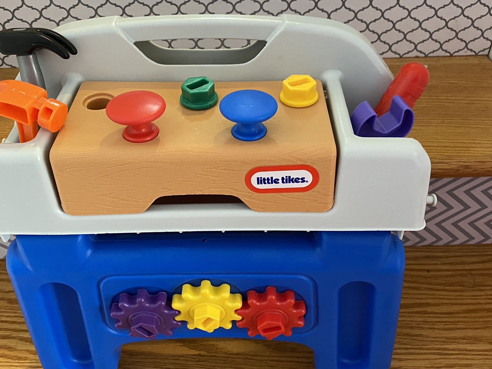 Little Tikes Little HandiWorker Workhorse Tool Play Set. Used