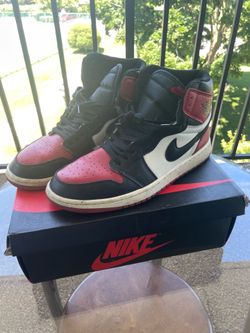 Jordan 1  ( size 9 )