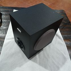 SPEAKERS AND Subwoofer 
