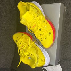 SpongeBob Edition Kyrie 5. Mint Condition. Size 10. Stock X Authenticity 