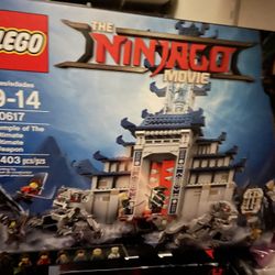 Lego 70617 Brand New Sealed Some Box Wear Ninjago Retired Temple Of the Ultimate Ultimate Weapon  