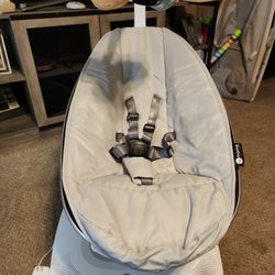 4moms mamaRoo® multi-motion baby swing In Gray