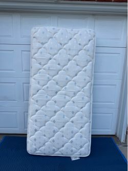 Twin mattress. Super clean. like new
