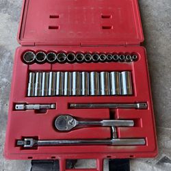 Stanley PROTO 30 Pc. 1/2” Drive Socket Set 1/2”-1-1/4”