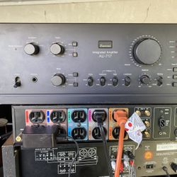 Sansui AU717 Amplifier 