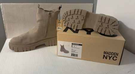Madden NYC Chunky Lug Boots, Size 11. Bone.