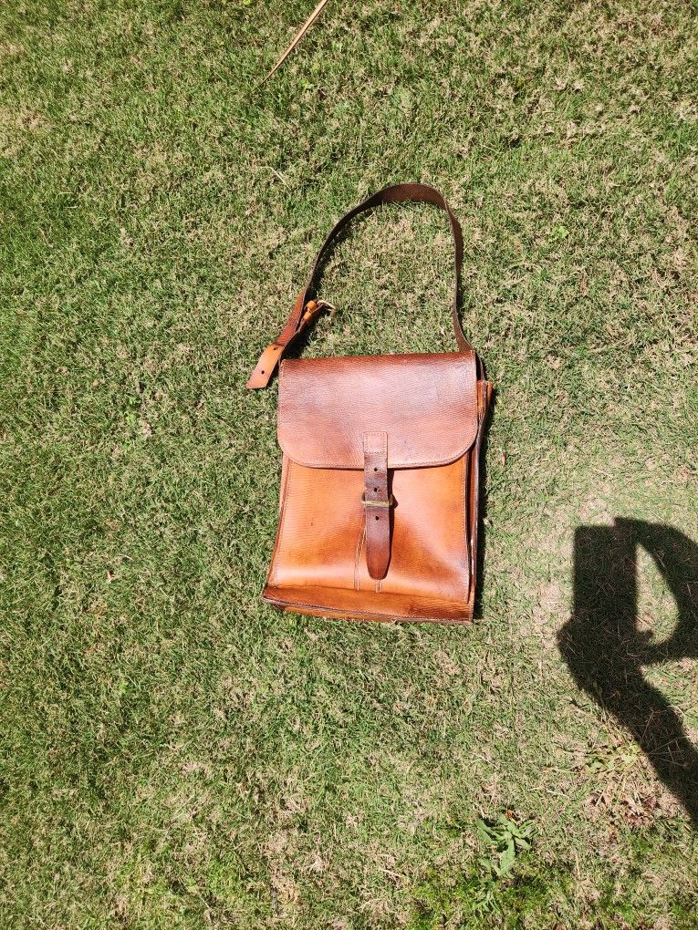 Free 1970's Leather Bag