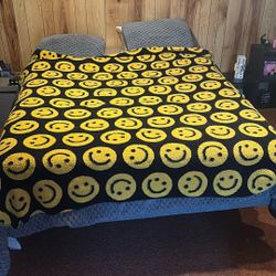 Adjustable Electronic Bed