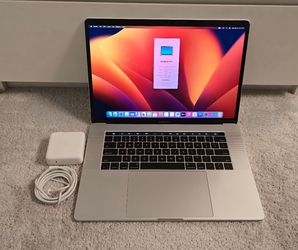 2017 MacBook Pro 15" Touch Bar 4gb Graphic Card