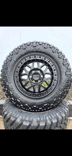 18" KMC w- 33" Nitto Trail Grappler