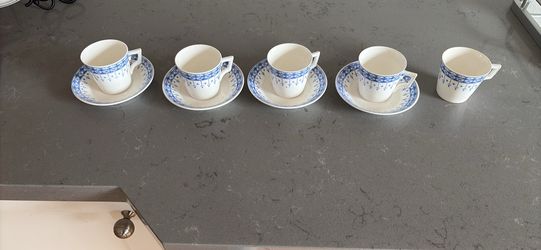Antique Thomas Fell Newcastle Blue Teacups and Saucers curca 1880s