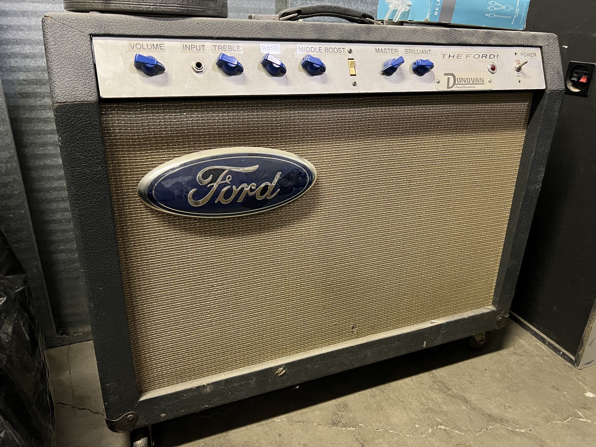 Donovan Guitar Tube Amp - The Ford!