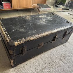 Shabby Chic Trunk Coffee Or Side Table 