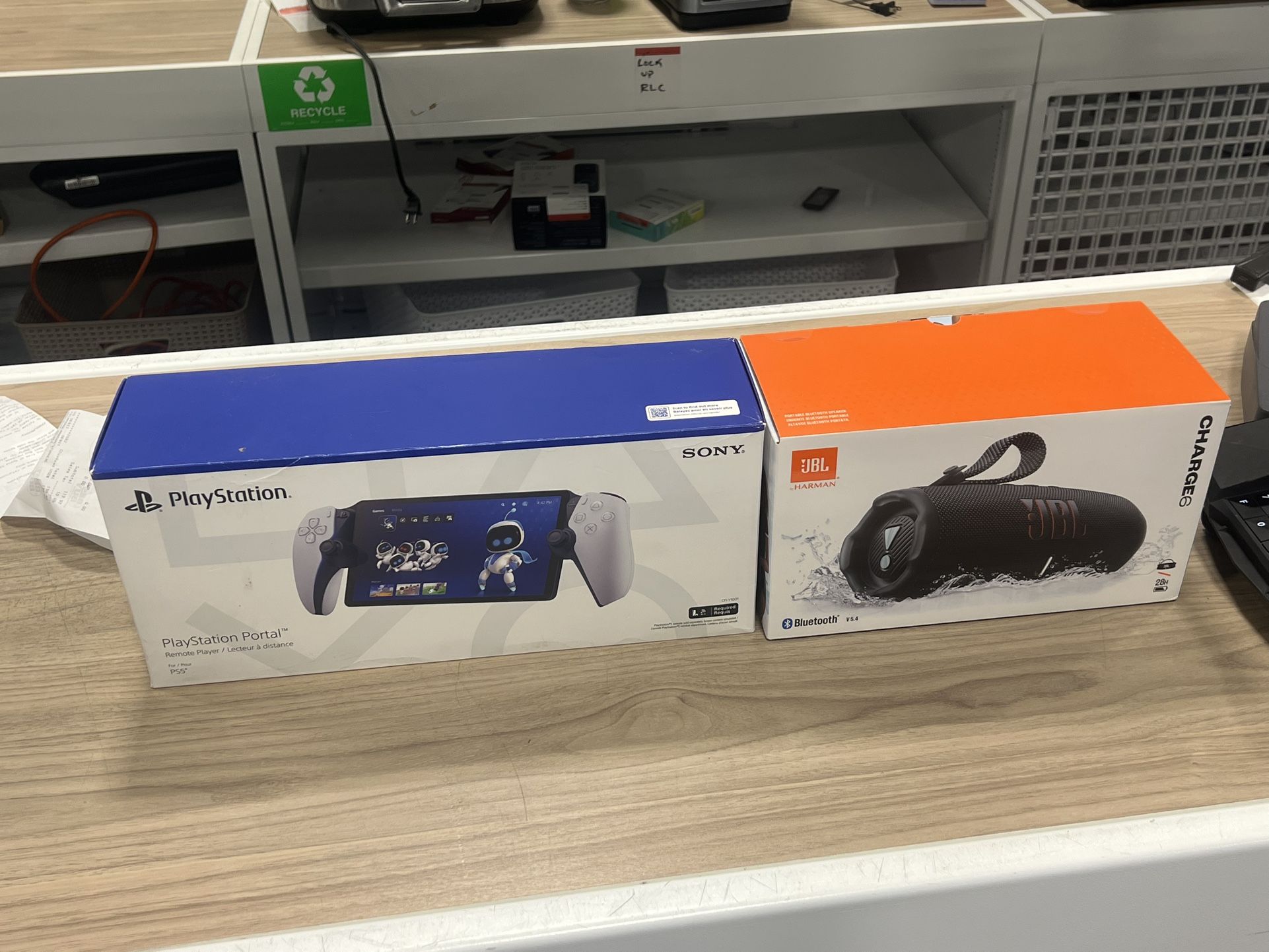 PlayStation Portal & JBL Charger 6
