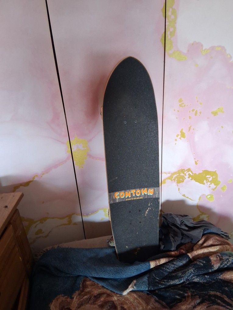 Skateboard