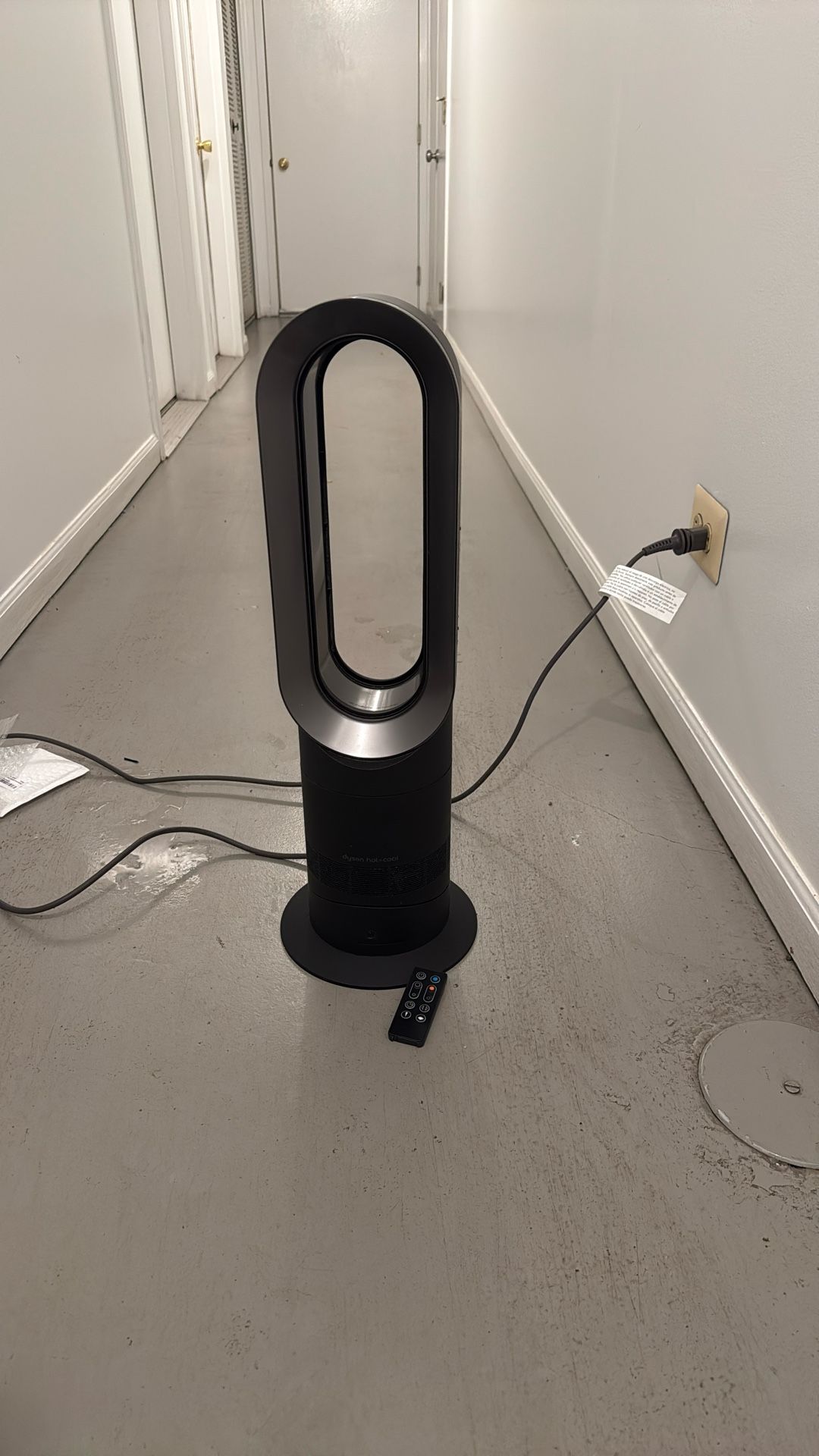 Dyson Heating Cooling Fan With Remote