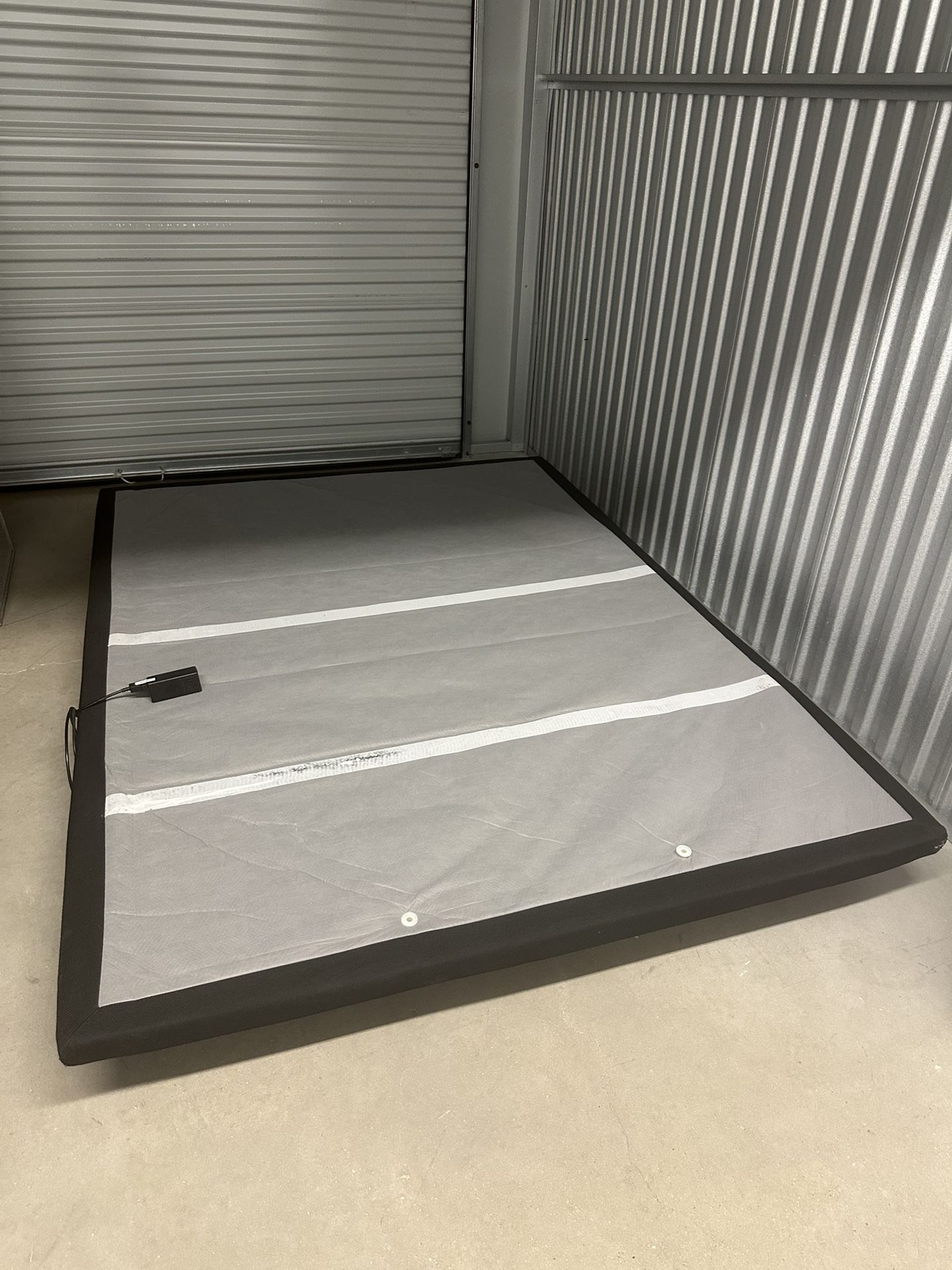 Hydraulic Bed Frame