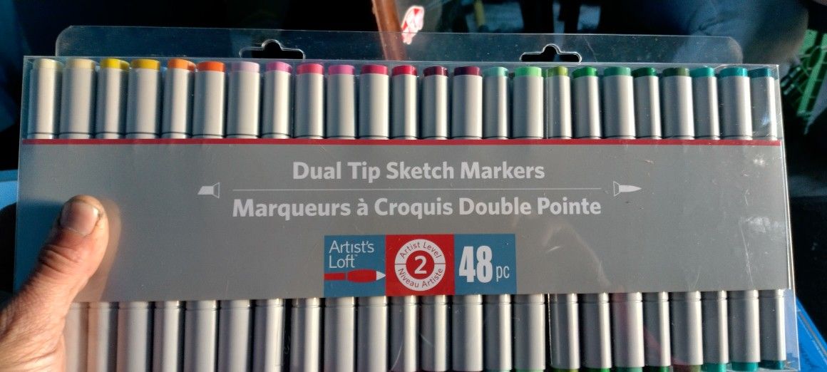 Pigment Decobrush  Dual Tip Sketch Markers.