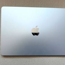 13” MacBook Air M4  (2025)