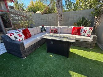 Patio furniture set outdoor new in the box
