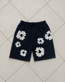 Brand new denim tears the cotton wreath panda sweatshorts size small tags included