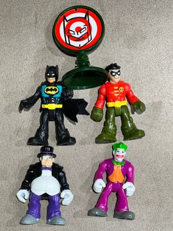 Imaginext DC comics lot of 5 Batman & Robin & Penguin Joker & Bullseye sign