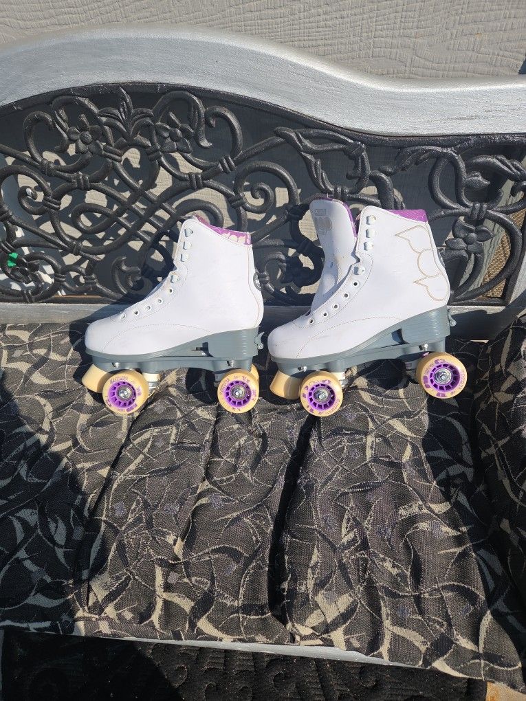 Kid's Adjustable Roller Skates