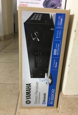 Yamaha Bluetooth stereo receiver R-S202