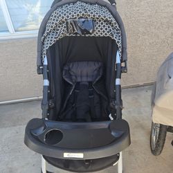 Graco Stroller  In Great Used Condition 