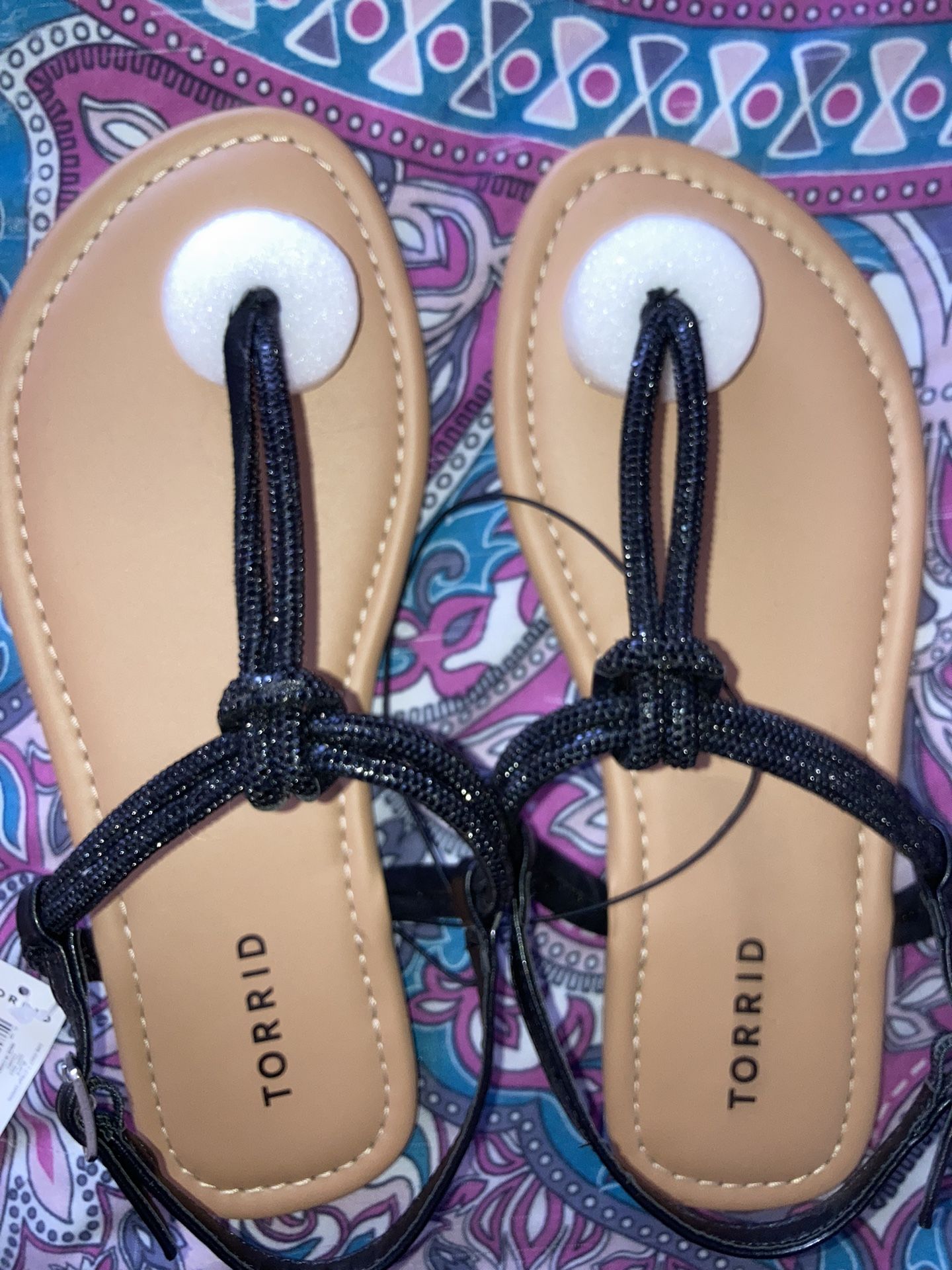 Size 7 BRAND NEW SANDALS (TORRID)