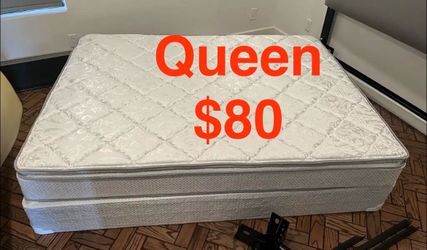 Queen mattress and box spring