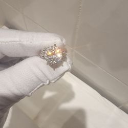 Beautiful Size 6 Ring