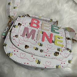 Bee Purse