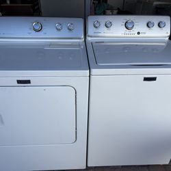 Maytag Washer And Dryer In Excellent Condition 