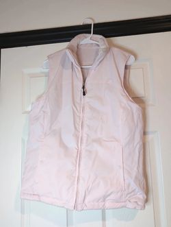 Medium Izod pink reversible vest
