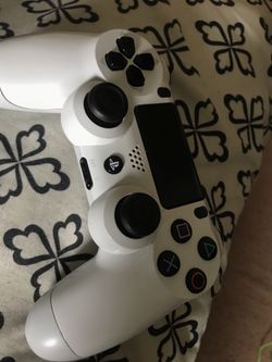 Ps4 controller .