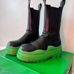 Bottega Veneta Boots (Women’s 8)